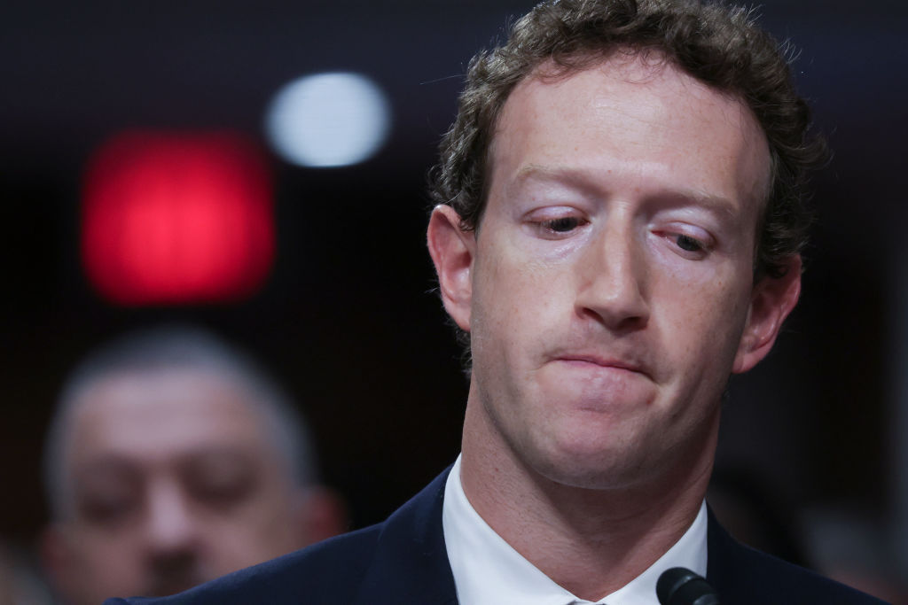 Say Goodbye to Social Media: Guide to Deactivate Facebook, Instagram and Threads