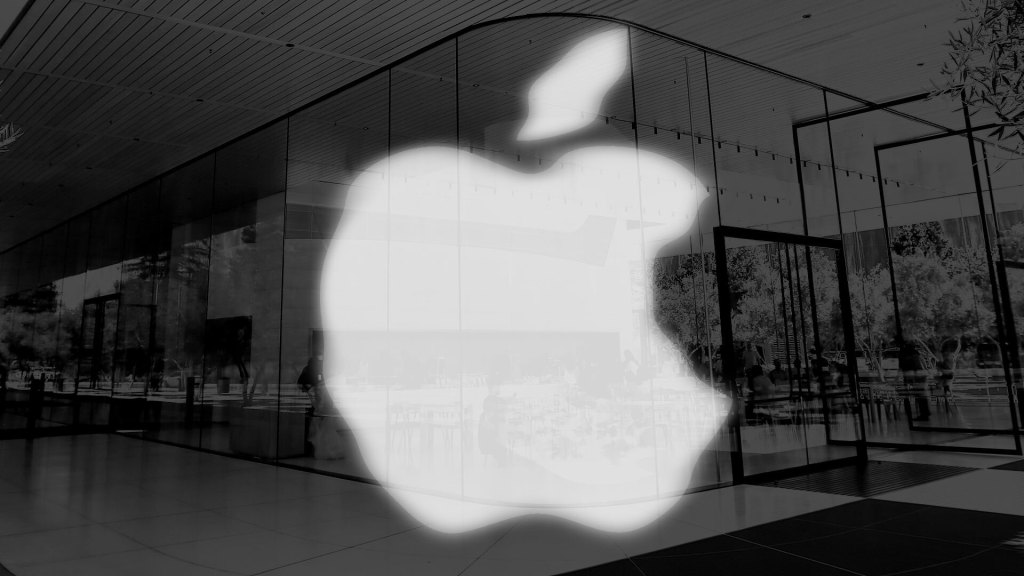 Apple momentarily ceases AI News Summary Notifications following Erroneous Alerts