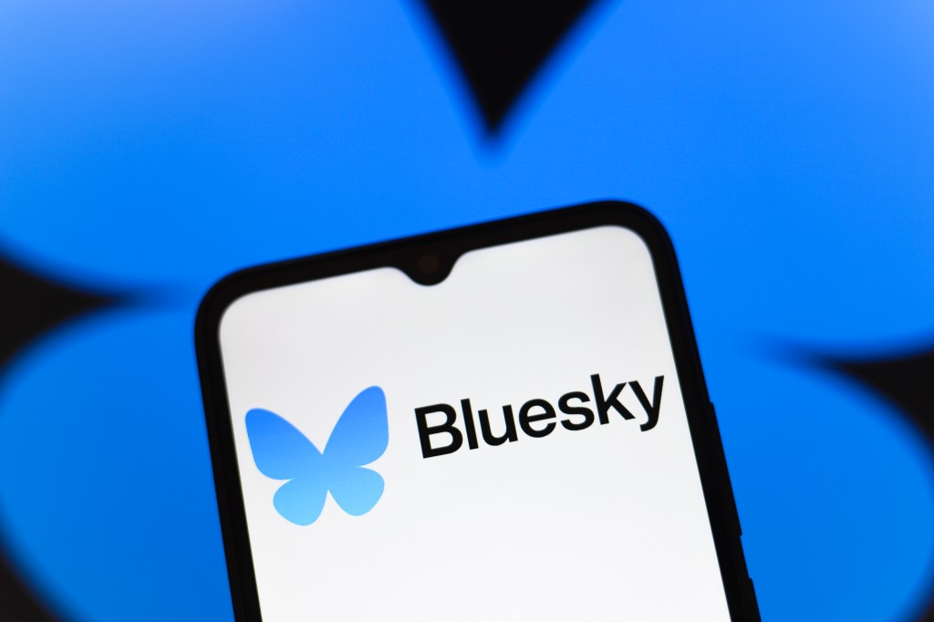 Restrict Replies and Find Posts Easily with Bluesky’s New Features
