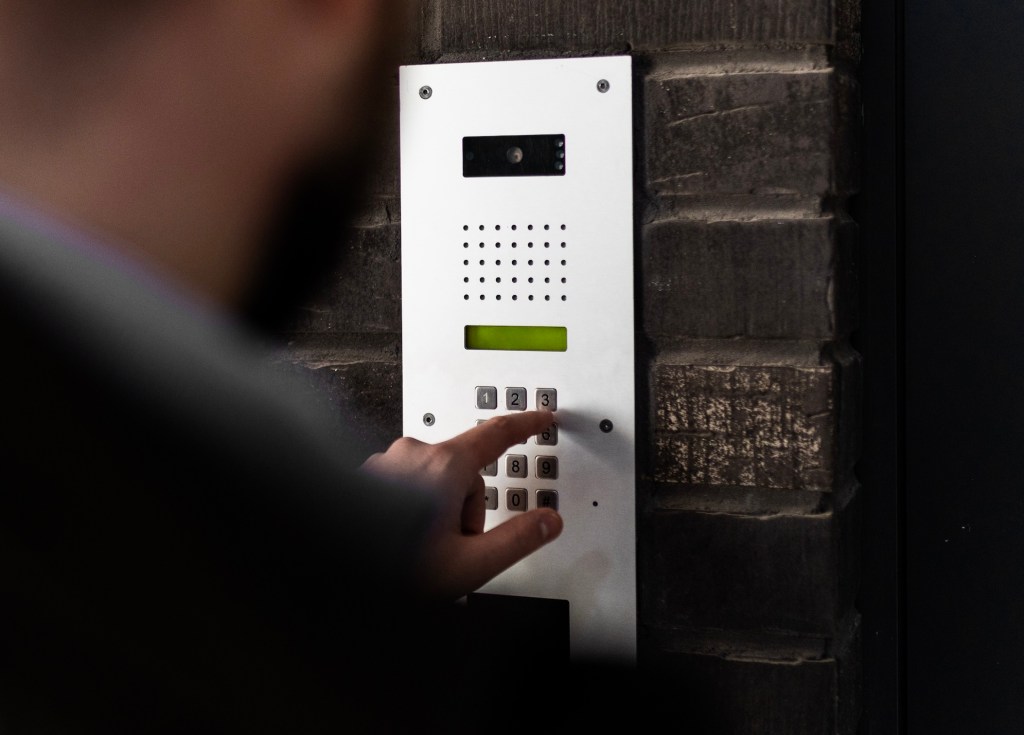 Security Flaw Leaves Apartment Buildings Vulnerable to Remote Access